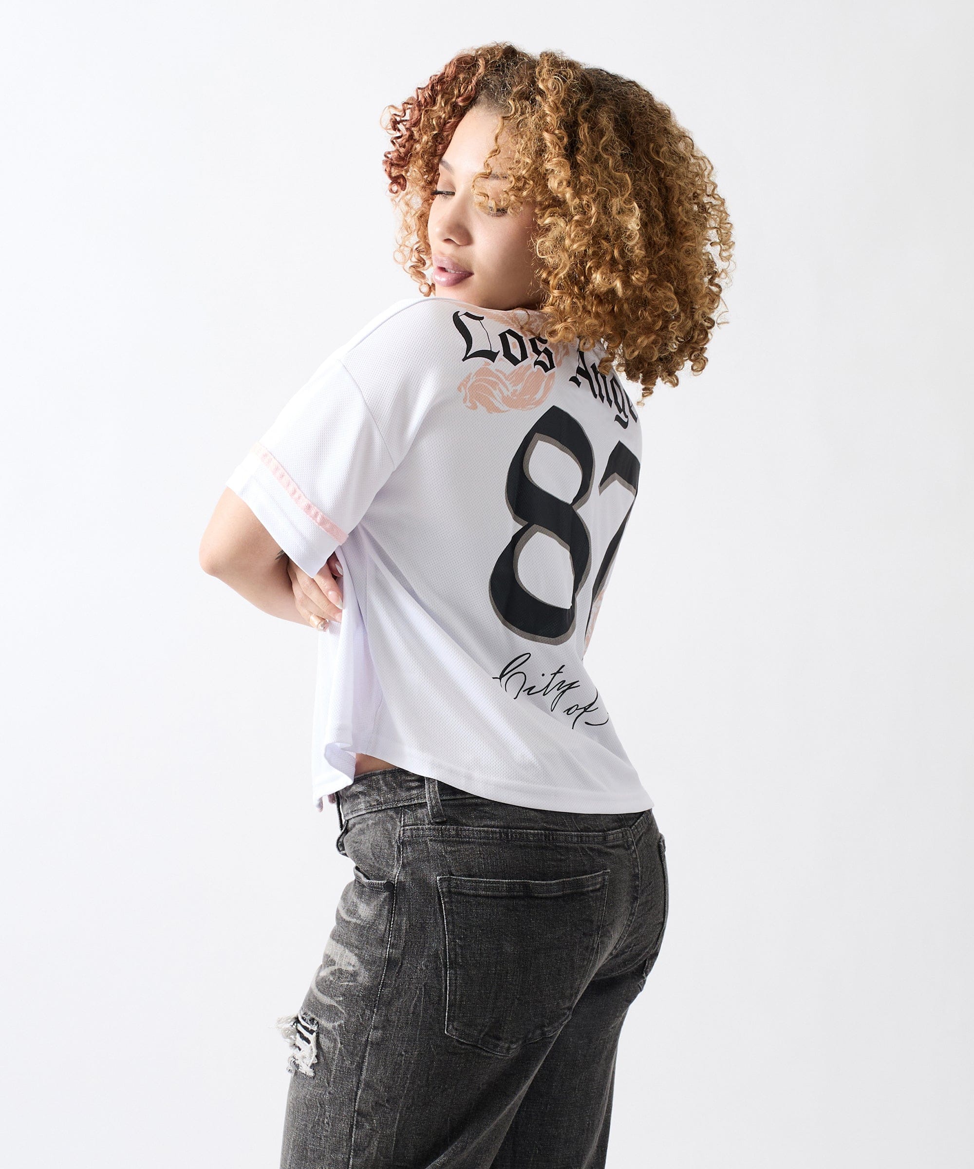 Los Angeles Sweet Rebel Women's Graphic Short Sleeve Cropped Shirt