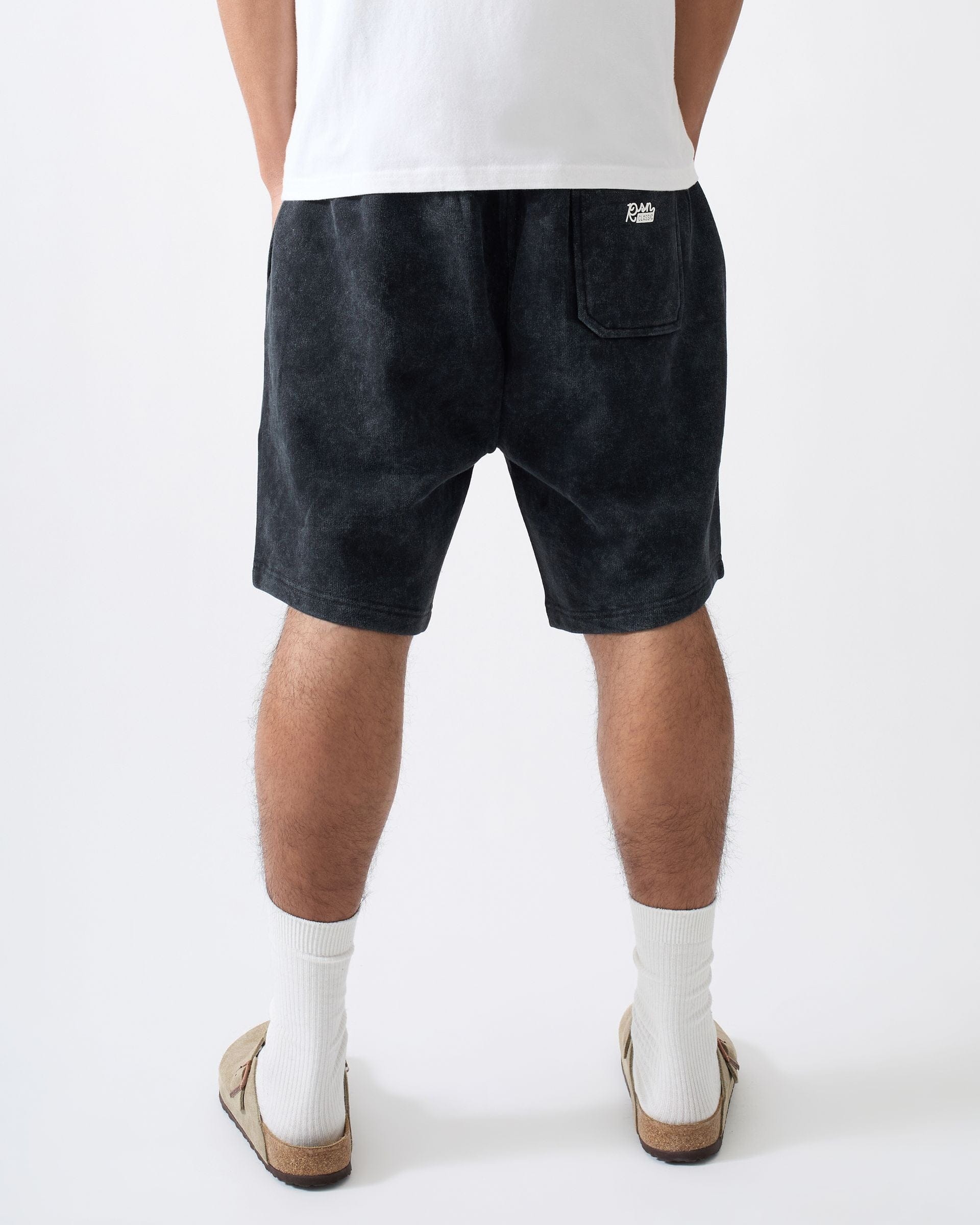 Mineral Wash Essential Shorts - Black