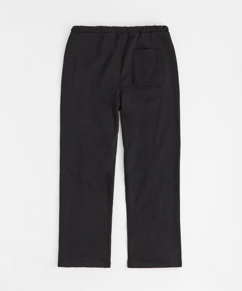 Flames Of Fortune Women's Graphic Plus Size Sweatpants - Black