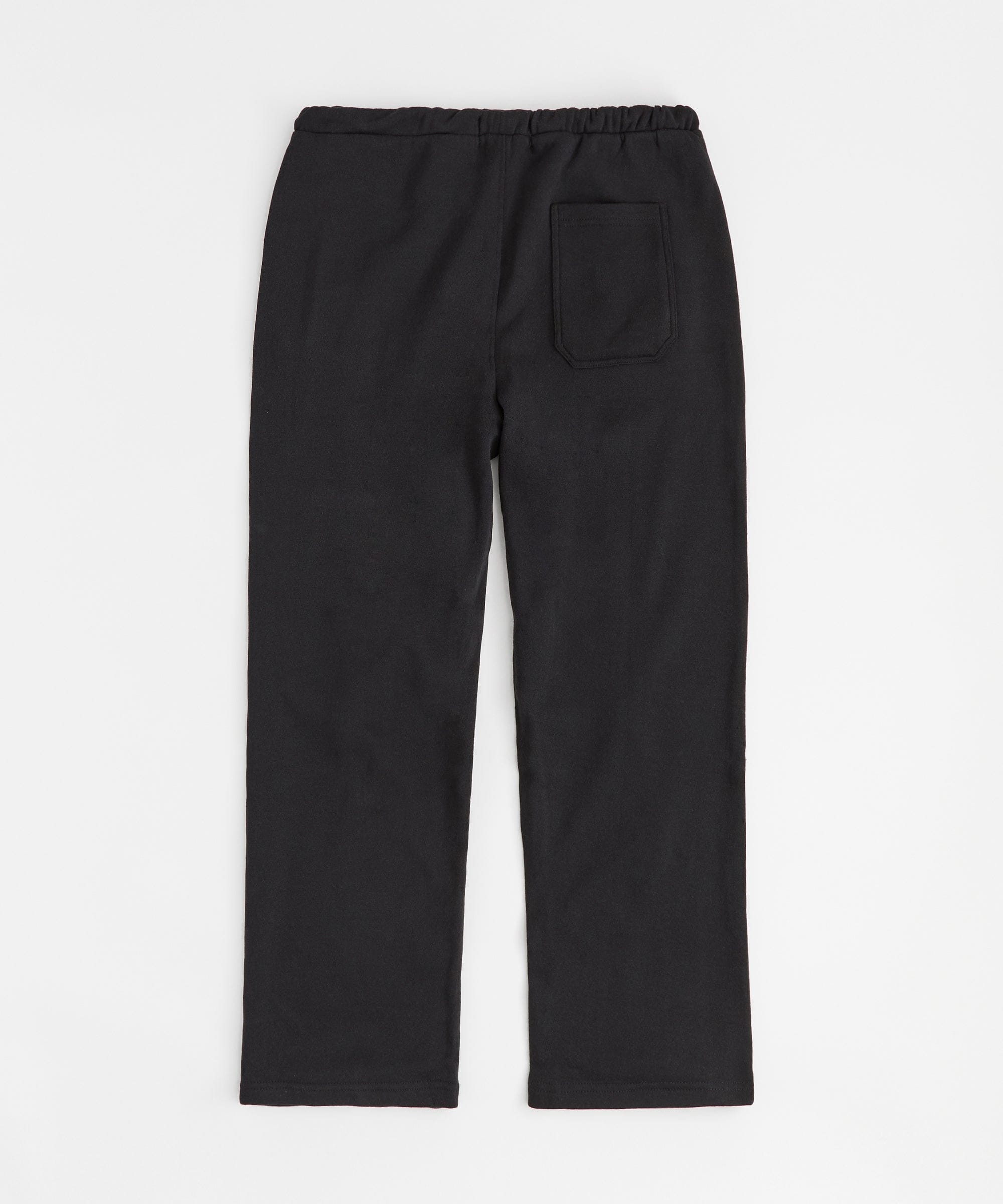 Flames Of Fortune Women's Graphic Plus Size Sweatpants - Black