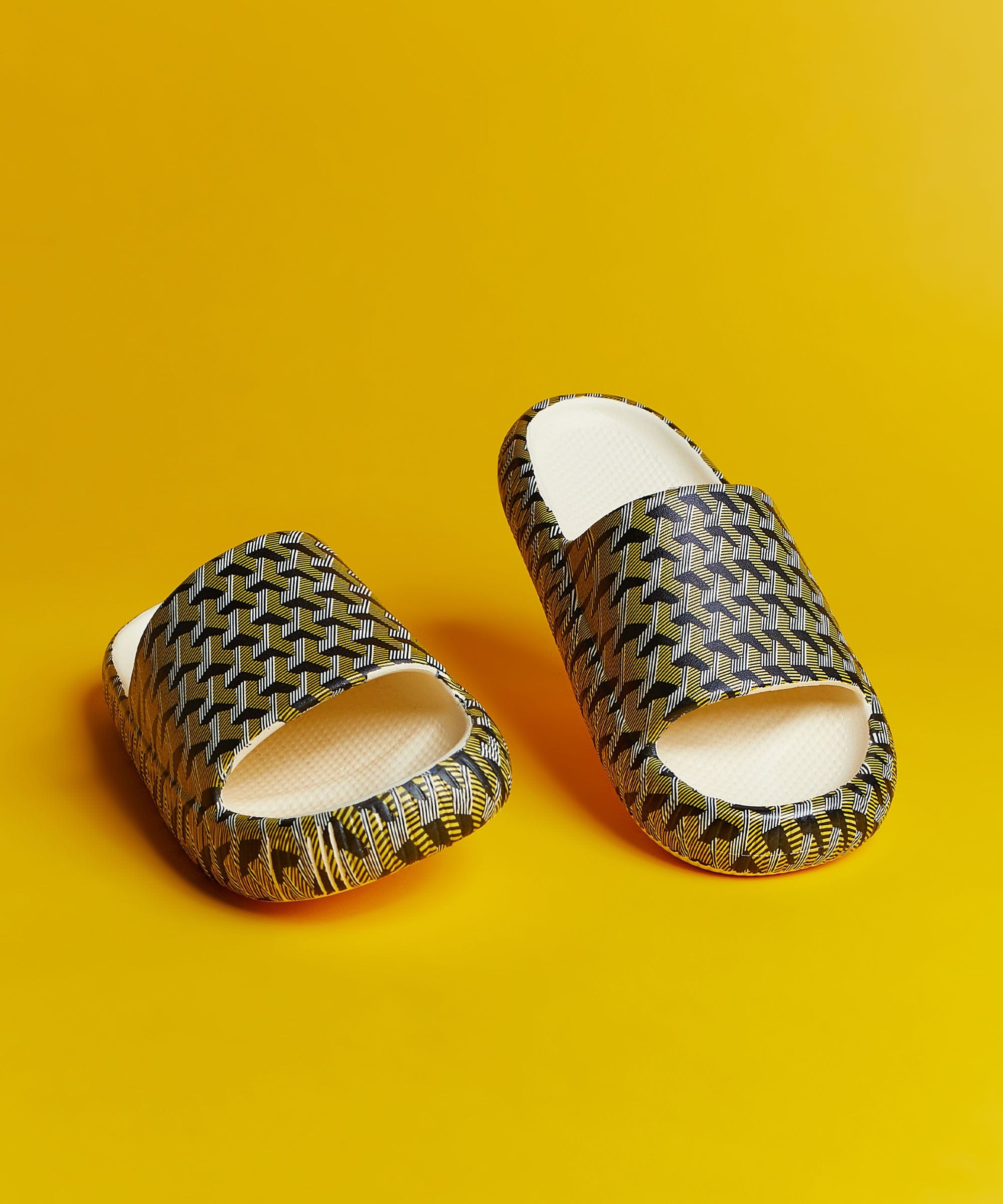 Go Hard Slides - Black